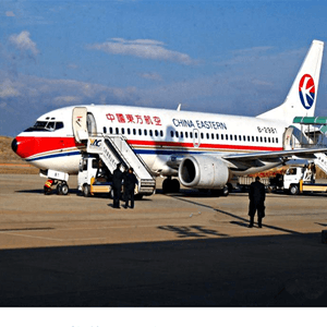 五台山航空运输航空快运业稳步发展的原因是什么？